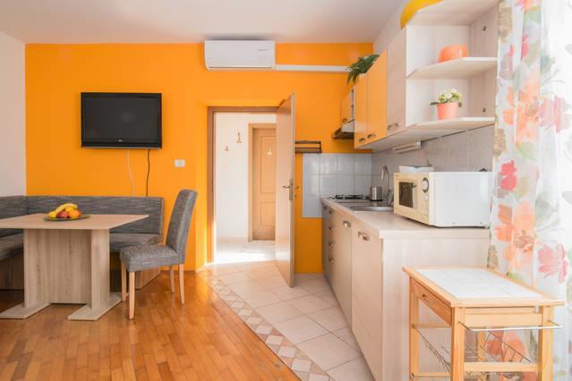 Apartments Vila Marija イゾラ エクステリア 写真